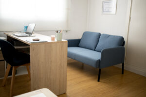 educar_y_resolver_sala